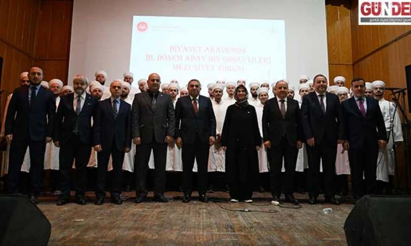 Edirne Dini İhtisas ilk mezunlarını veriyor