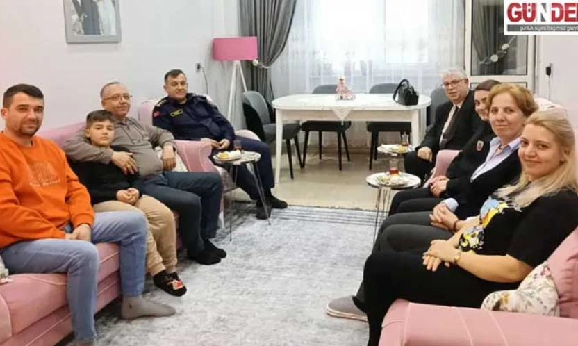 Kadripaşa ilkokulu öğrencisine destek buluşması