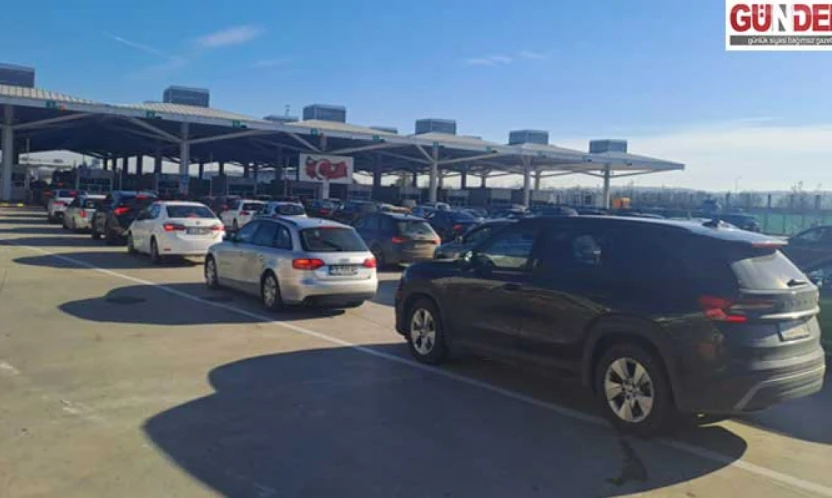 Kapıkule'de yılbaşı yoğunluğu yaşanıyor