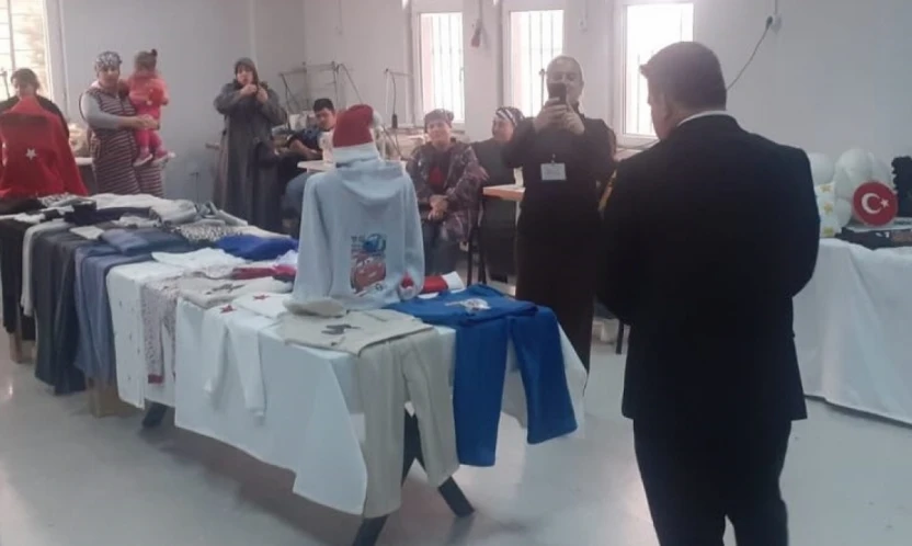 Kursiyerlerin yıl boyunca hazırladığı ürünler sergide sunuldu