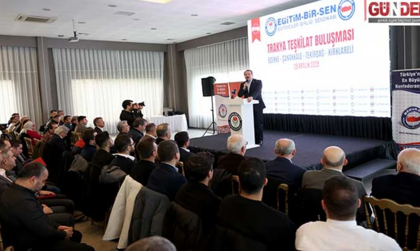 Memur-Sen 1 Ocak'ta Filistin eylemi için Galata Köprüsü'nde olacak