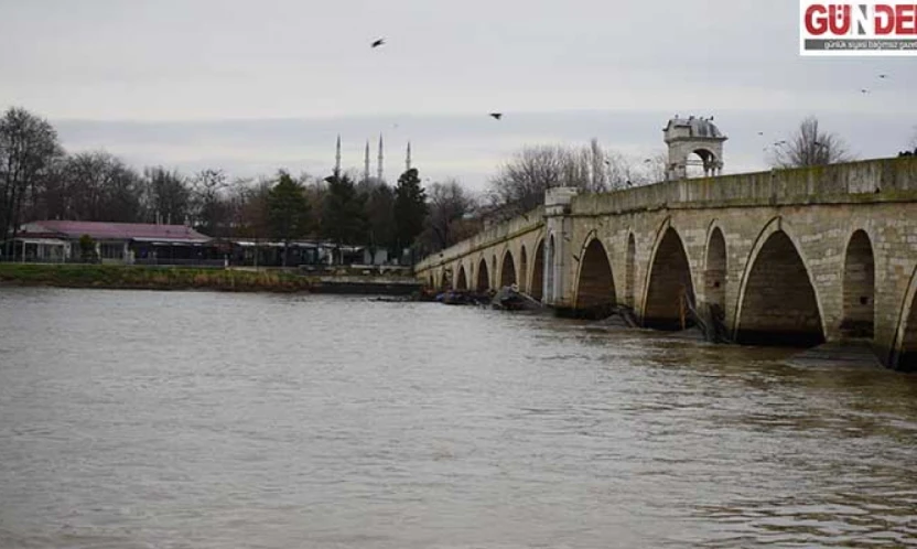 Meriç Nehri'nde Su Seviyesi Gerilemeye Başladı