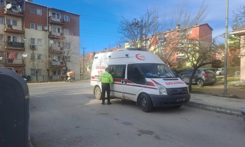 Motosiklet sürücüsü hastaneye kaldırıldı