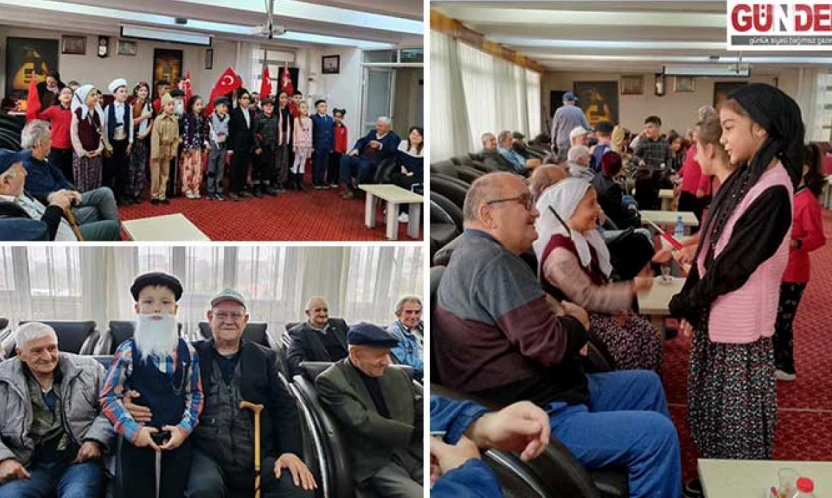 Öğrenciler Cumhuriyet ruhunu yaşattı