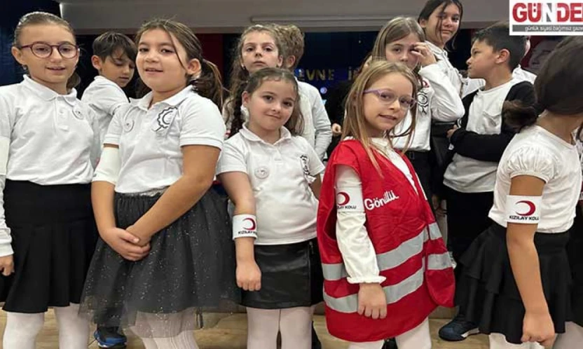 Plevne İlkokulu Öğrencilerinden Kızılay Haftası Duyarlılığı