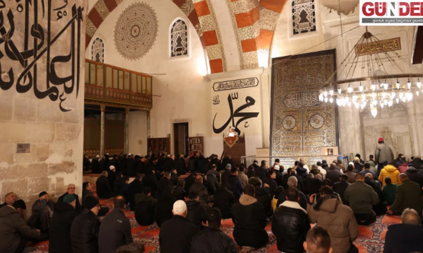 Regaip Kandili dualarla idrak edildi