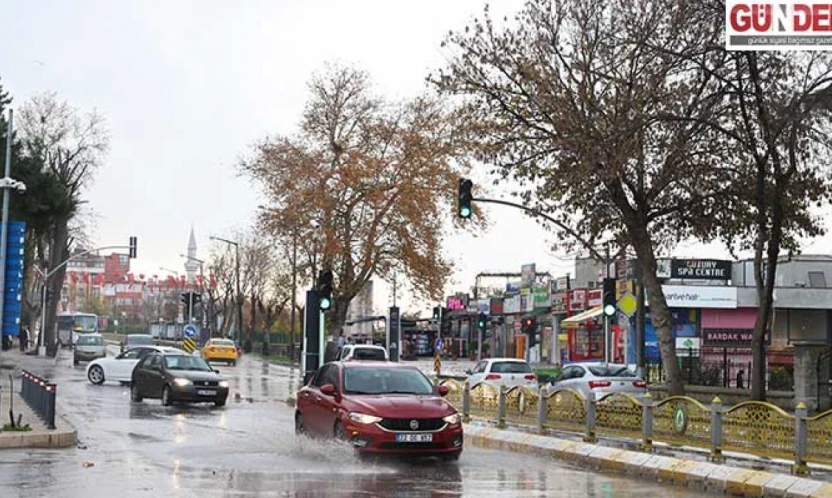 Sağanak etkili oluyor