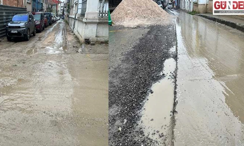 Sağanak Sonrası Cadde ve Sokaklar Çamur Deryası Haline Geldi