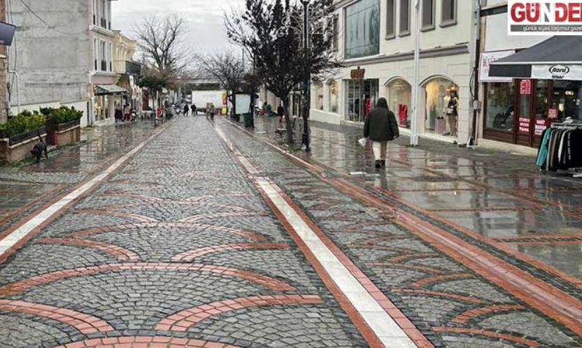 Sağanak Yağış Hayatı Olumsuz Etkiledi