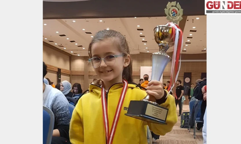 TED Edirne Koleji öğrencisi milli takıma seçildi