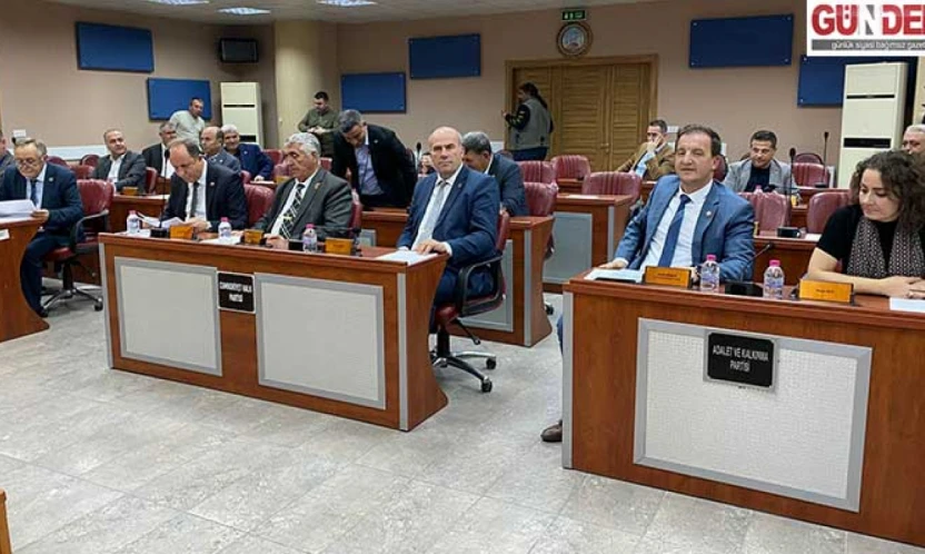 Tonajlı araç yoğunluğu bazı yollara ek bakım getirdi