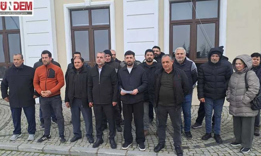 Ulus Pazarı esnafından belediye önünde çağrı: 'Pazar yeniden açılsın'