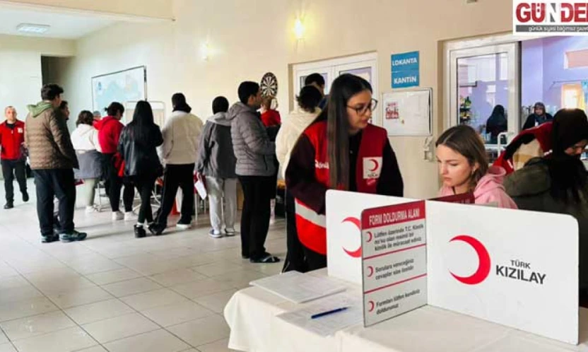 Uzunköprü Öğrenci Yurdu'nda Örnek Kan Bağışı Kampanyası